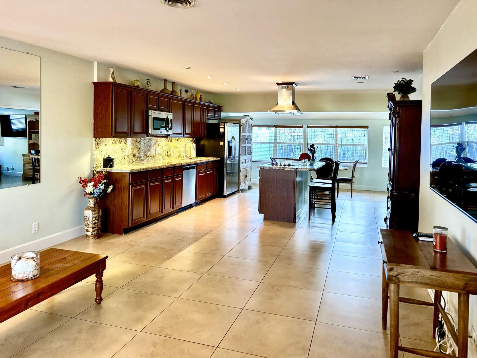 5045 NE 15th Avenue, Fort Lauderdale, FL 33334 Photo