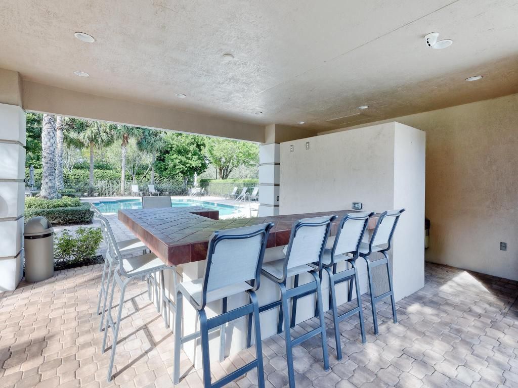 102 E Astor Circle, Delray Beach, FL 33484 Photo