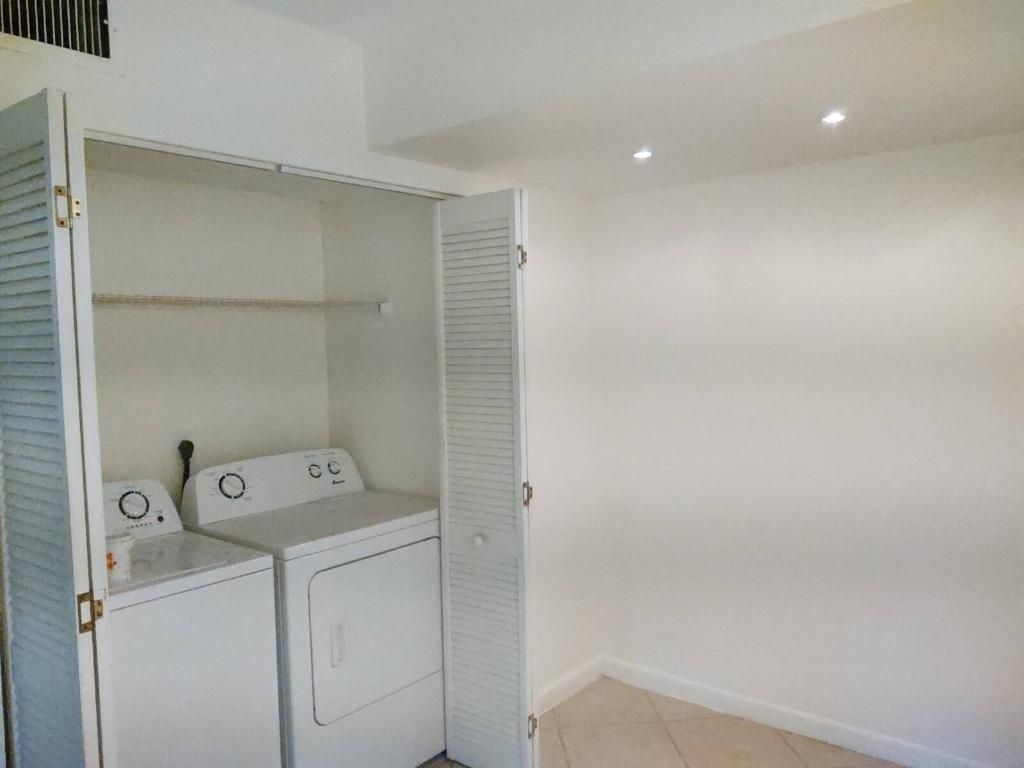 6341 Chasewood Drive, Unit B, Jupiter, FL 33458 Photo