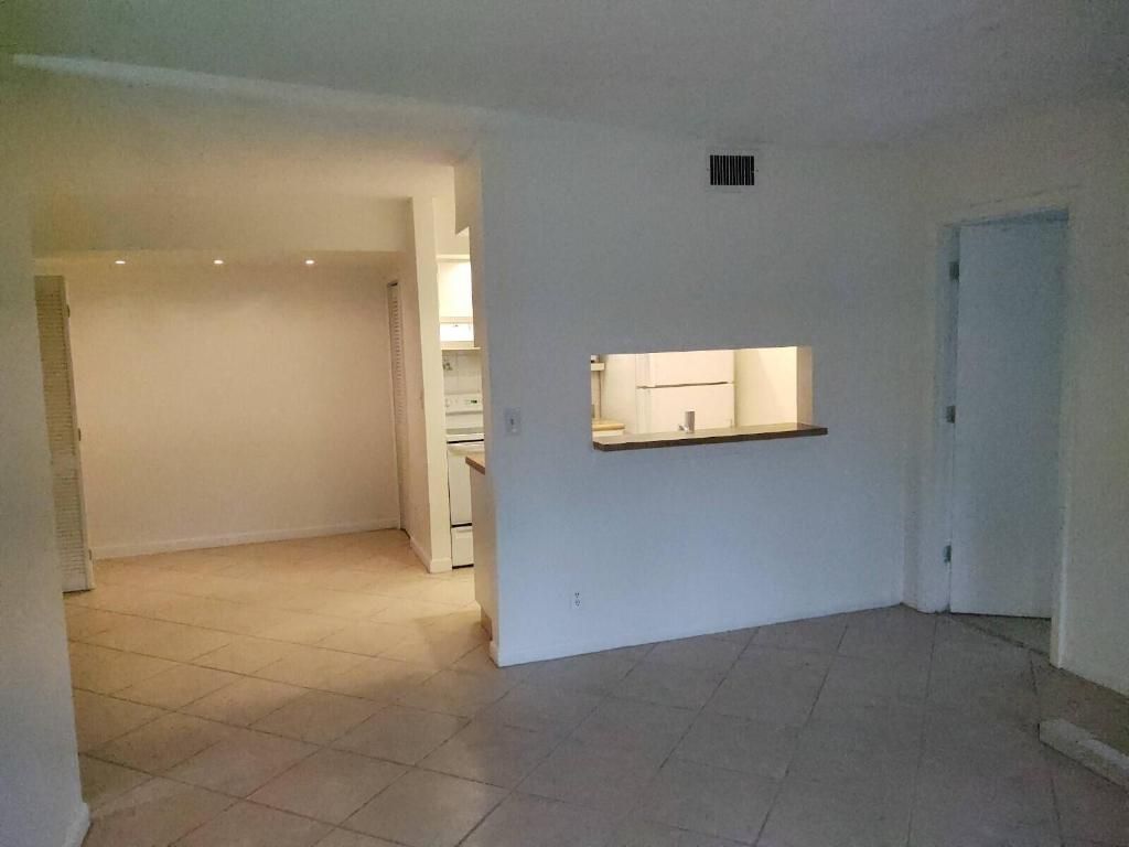 6341 Chasewood Drive, Unit B, Jupiter, FL 33458 Photo