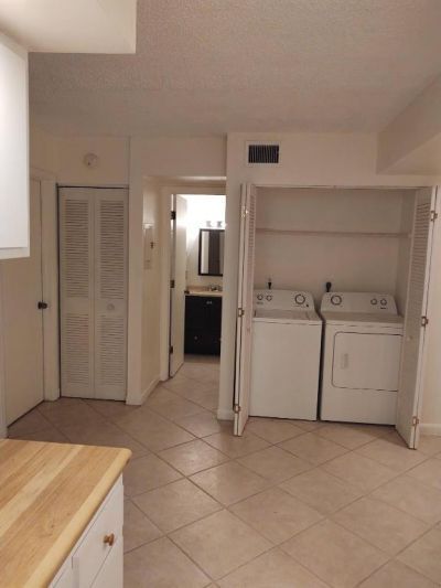 6341 Chasewood Drive, Unit B, Jupiter, FL 33458 Photo