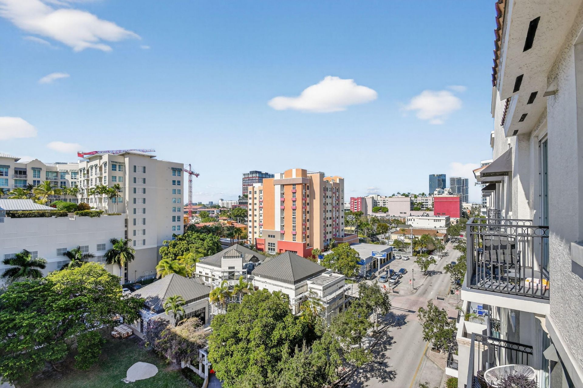 600 S Dixie Highway, Unit 827, West Palm Beach, FL 33401 Photo