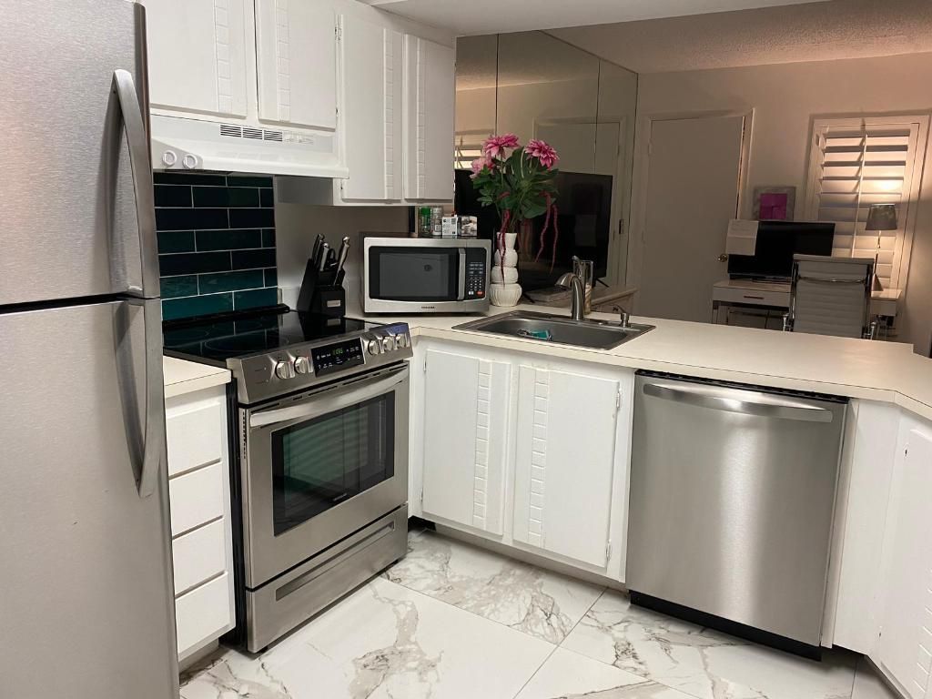 1605 S Us Highway 1, Unit V4-206, Jupiter, FL 33477 Photo