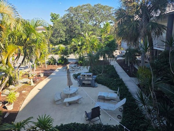 201 S Lakeside Drive, Unit 9, Lake Worth Beach, FL 33460