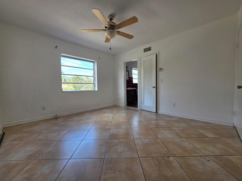 201 S Lakeside Drive, Unit 9, Lake Worth Beach, FL 33460 Photo