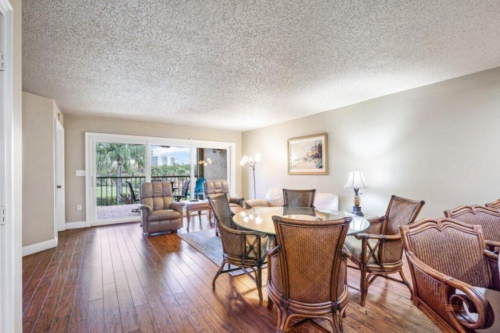 275 Palm Avenue, Unit C206, Jupiter, FL 33477 Photo