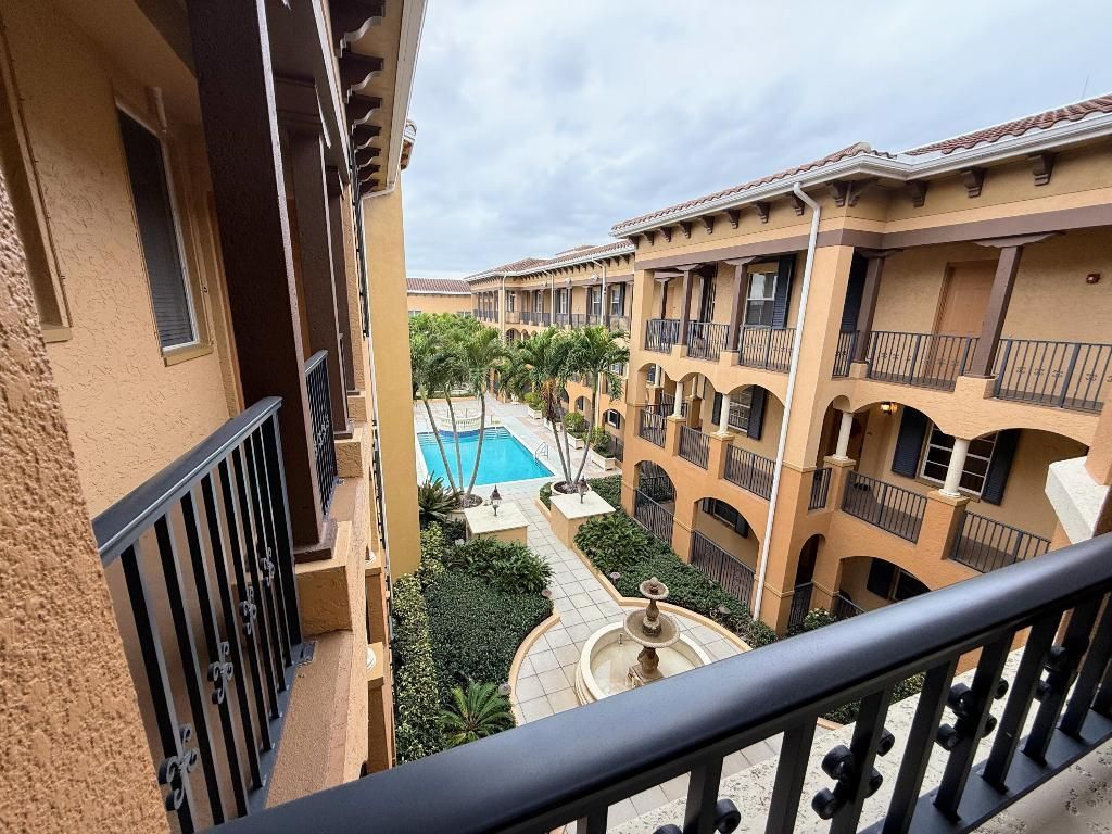 20 Orange Avenue, Unit 9, Fort Pierce, FL 34950 Photo