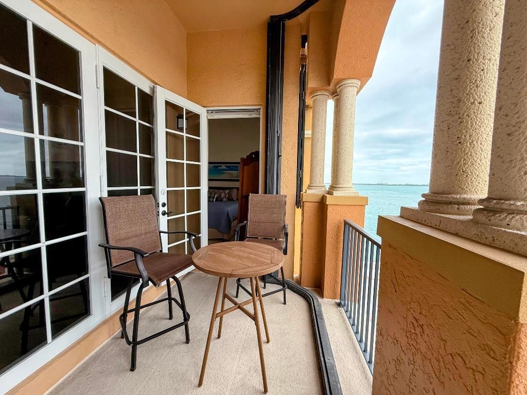 20 Orange Avenue, Unit 9, Fort Pierce, FL 34950 Photo