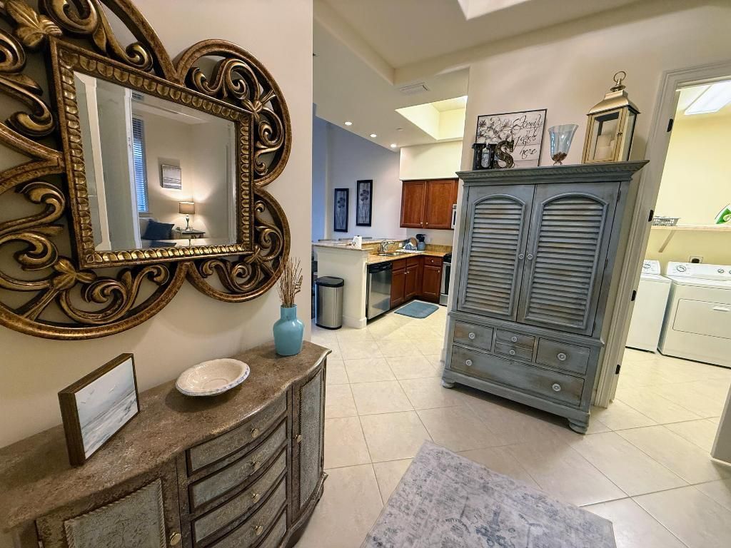 20 Orange Avenue, Unit 9, Fort Pierce, FL 34950 Photo