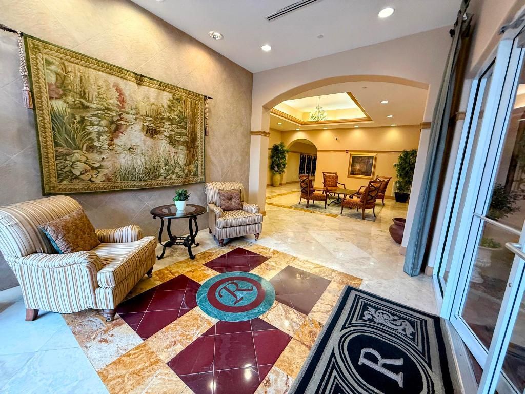 20 Orange Avenue, Unit 9, Fort Pierce, FL 34950 Photo