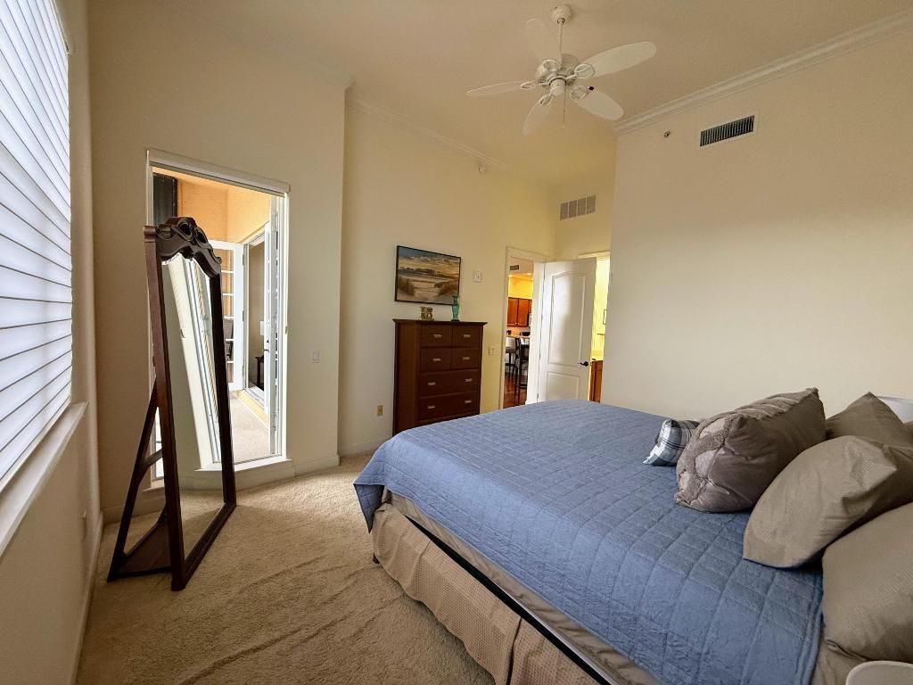 20 Orange Avenue, Unit 9, Fort Pierce, FL 34950 Photo