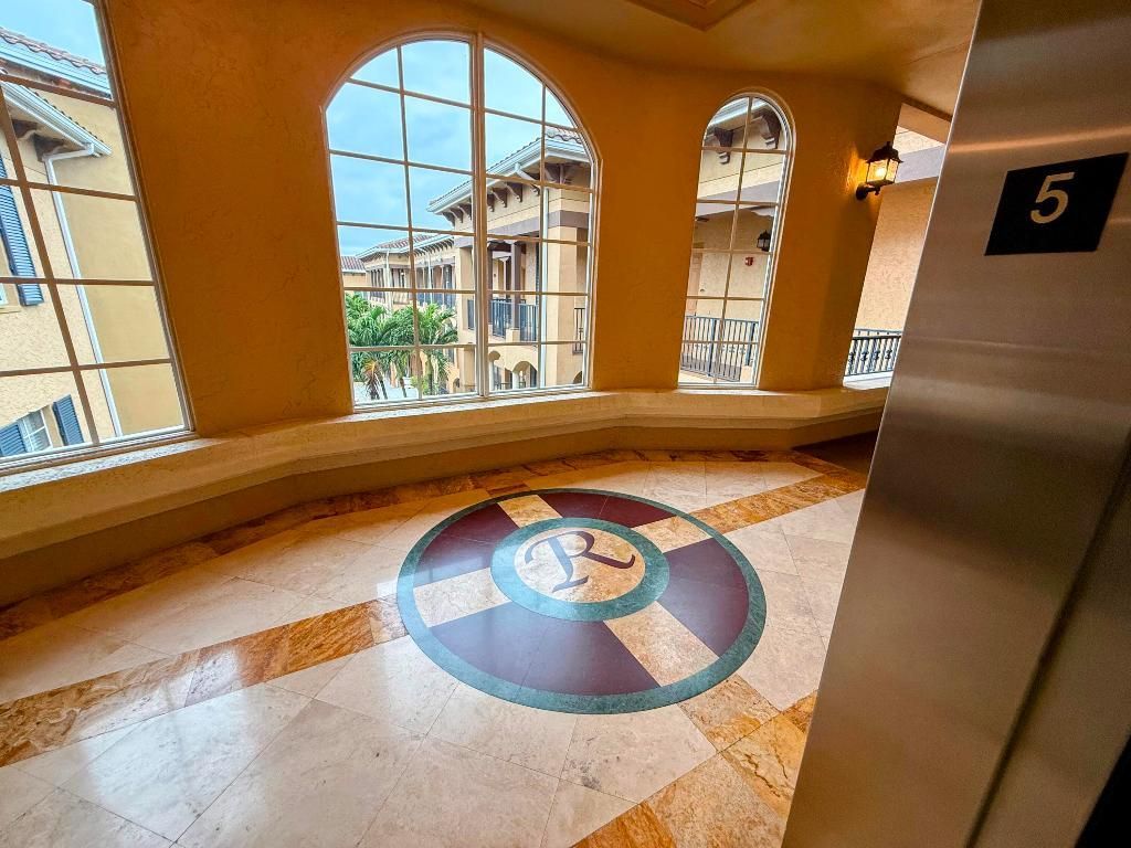 20 Orange Avenue, Unit 9, Fort Pierce, FL 34950 Photo