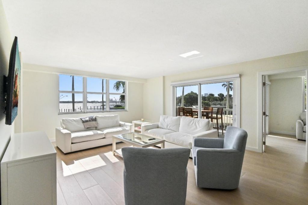 2600 N Flagler Drive, Unit 210, West Palm Beach, FL 33407 Photo