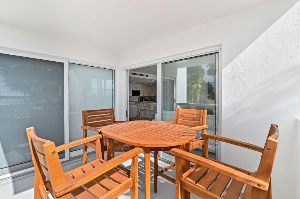 2600 N Flagler Drive, Unit 210, West Palm Beach, FL 33407 Photo