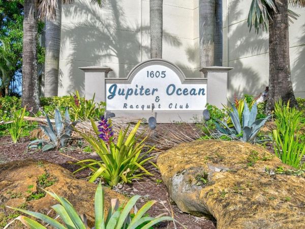 1605 S Us Highway 1, Unit 301-V6, Jupiter, FL 33477