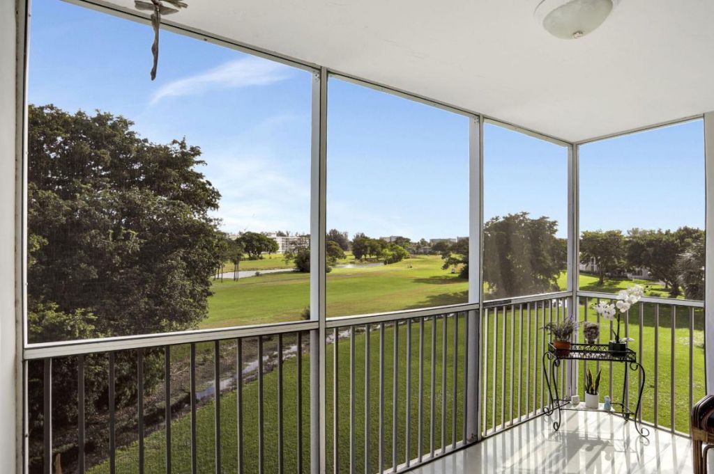 2851 S Palm Aire Drive, Unit 407, Pompano Beach, FL 33069 Photo