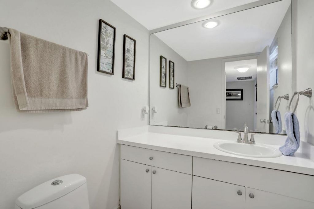 2851 S Palm Aire Drive, Unit 407, Pompano Beach, FL 33069 Photo