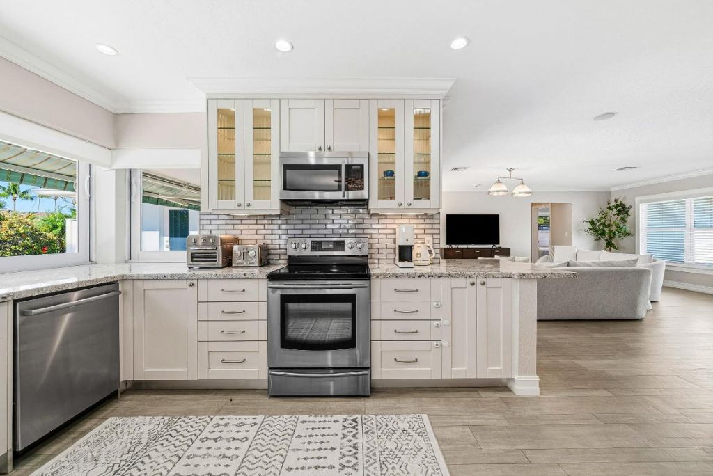 5567 Rico Drive, Boca Raton, FL 33487 Photo