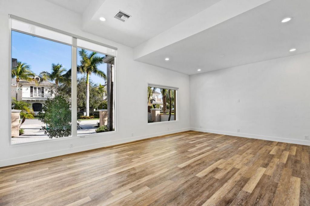 533 E Alexander Palm Road, Boca Raton, FL 33432 Photo