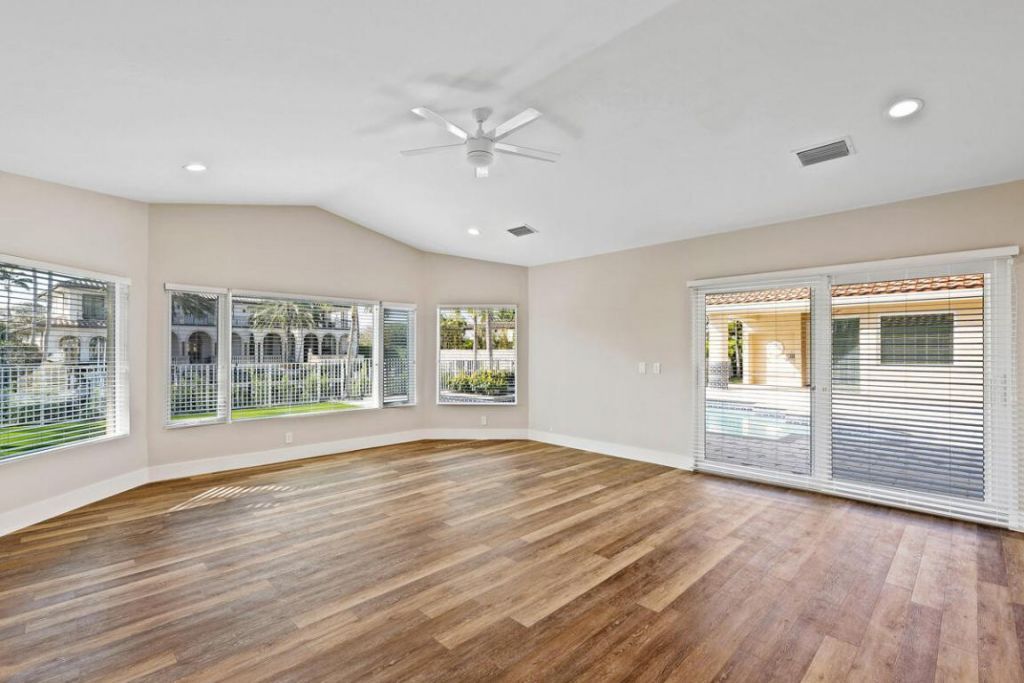 533 E Alexander Palm Road, Boca Raton, FL 33432 Photo