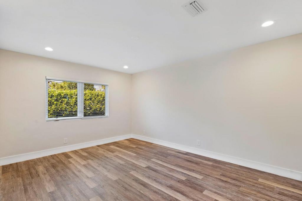 533 E Alexander Palm Road, Boca Raton, FL 33432 Photo
