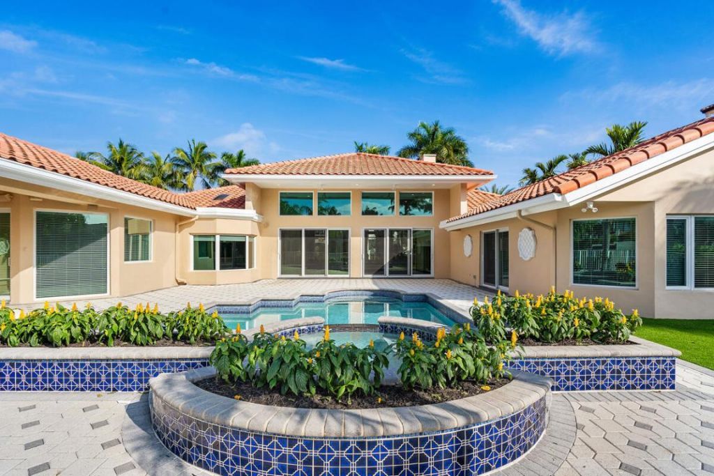 533 E Alexander Palm Road, Boca Raton, FL 33432 Photo