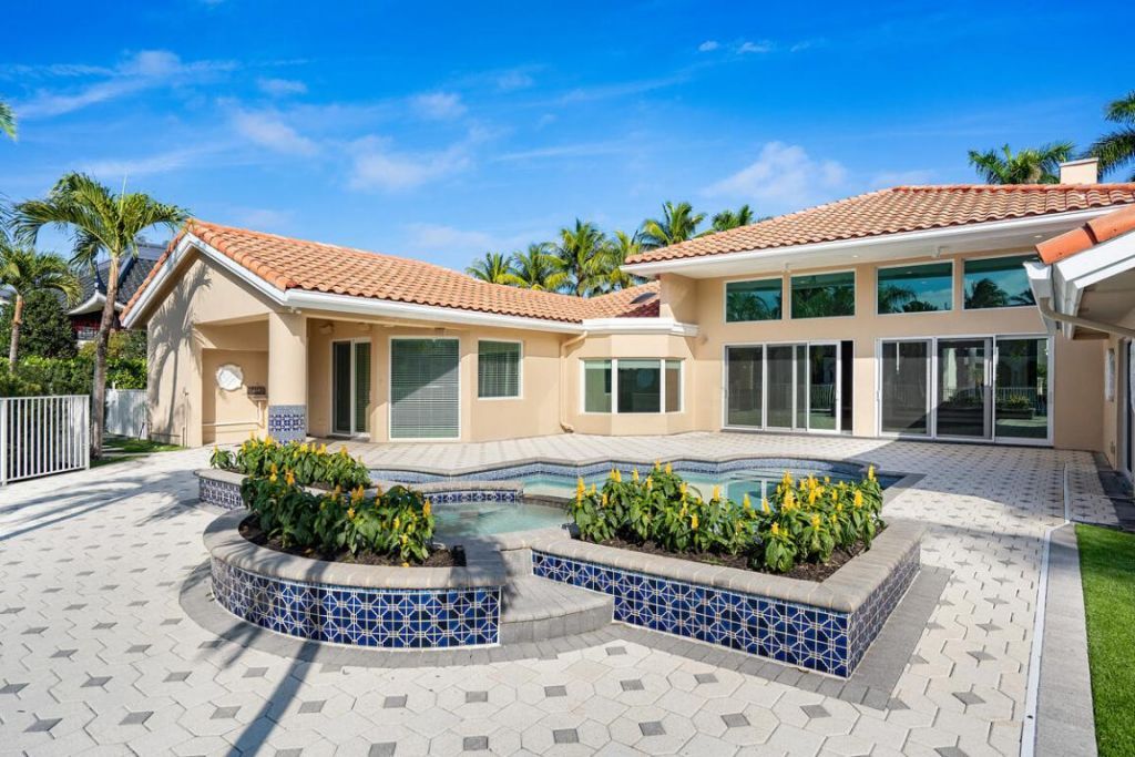 533 E Alexander Palm Road, Boca Raton, FL 33432 Photo