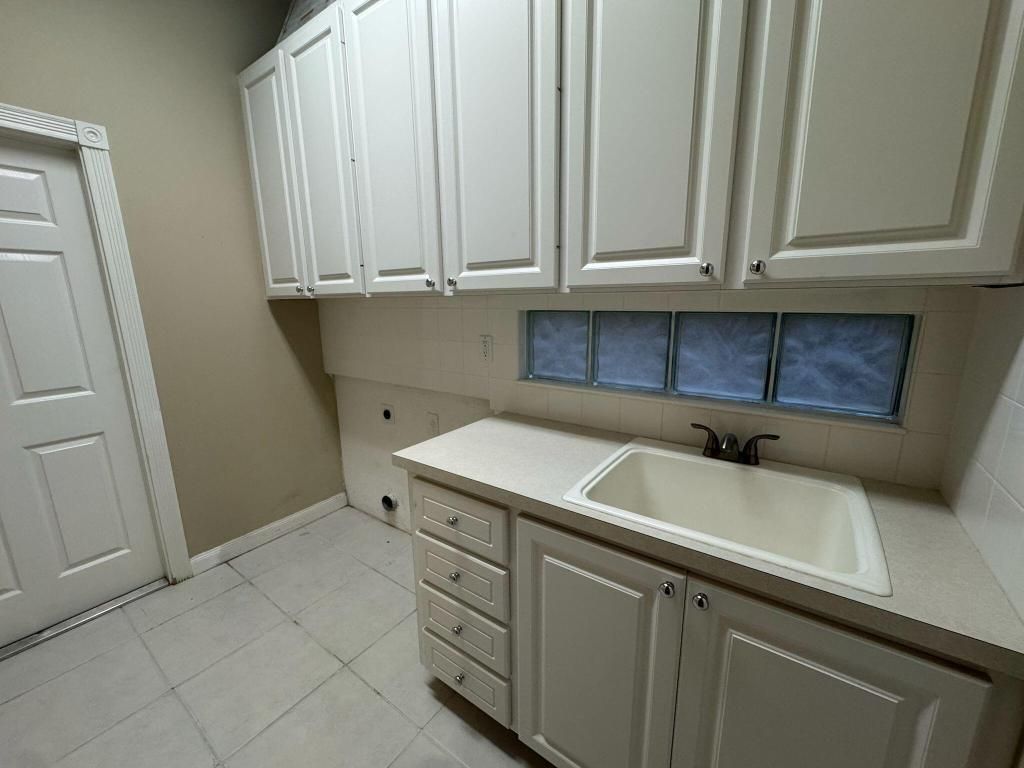 10960 SW Fall Creek Drive, Port Saint Lucie, FL 34987 Photo