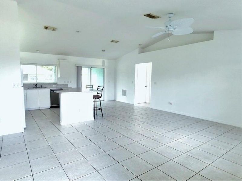 1632 SE Chello Lane, Port Saint Lucie, FL 34983 Photo