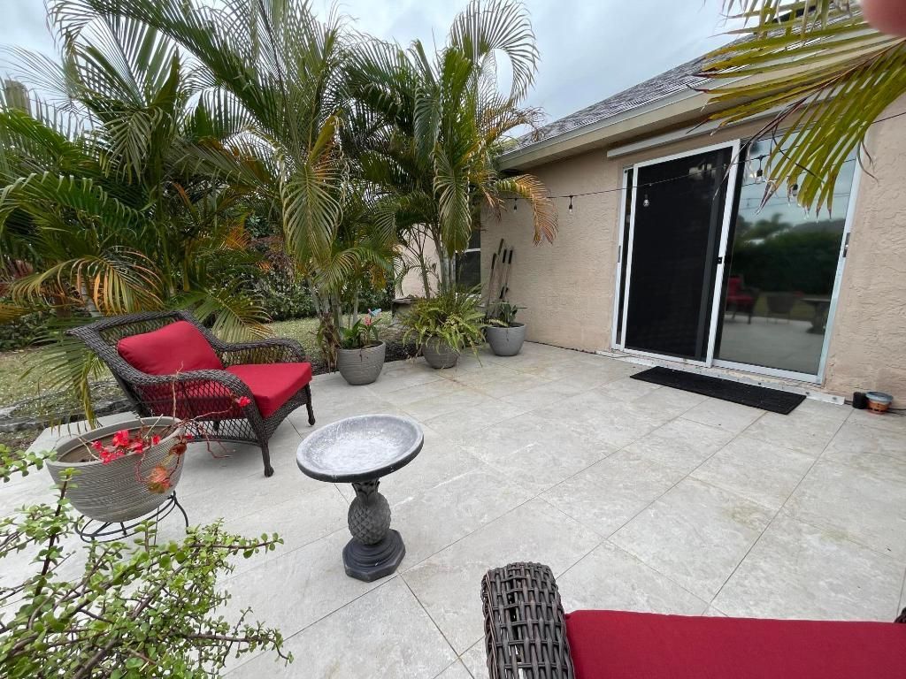 444 SW Exmore Avenue, Port Saint Lucie, FL 34983 Photo