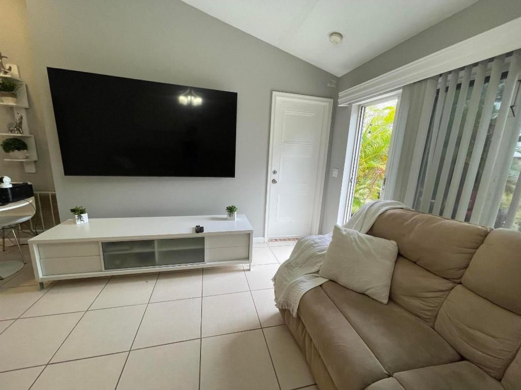 444 SW Exmore Avenue, Port Saint Lucie, FL 34983 Photo