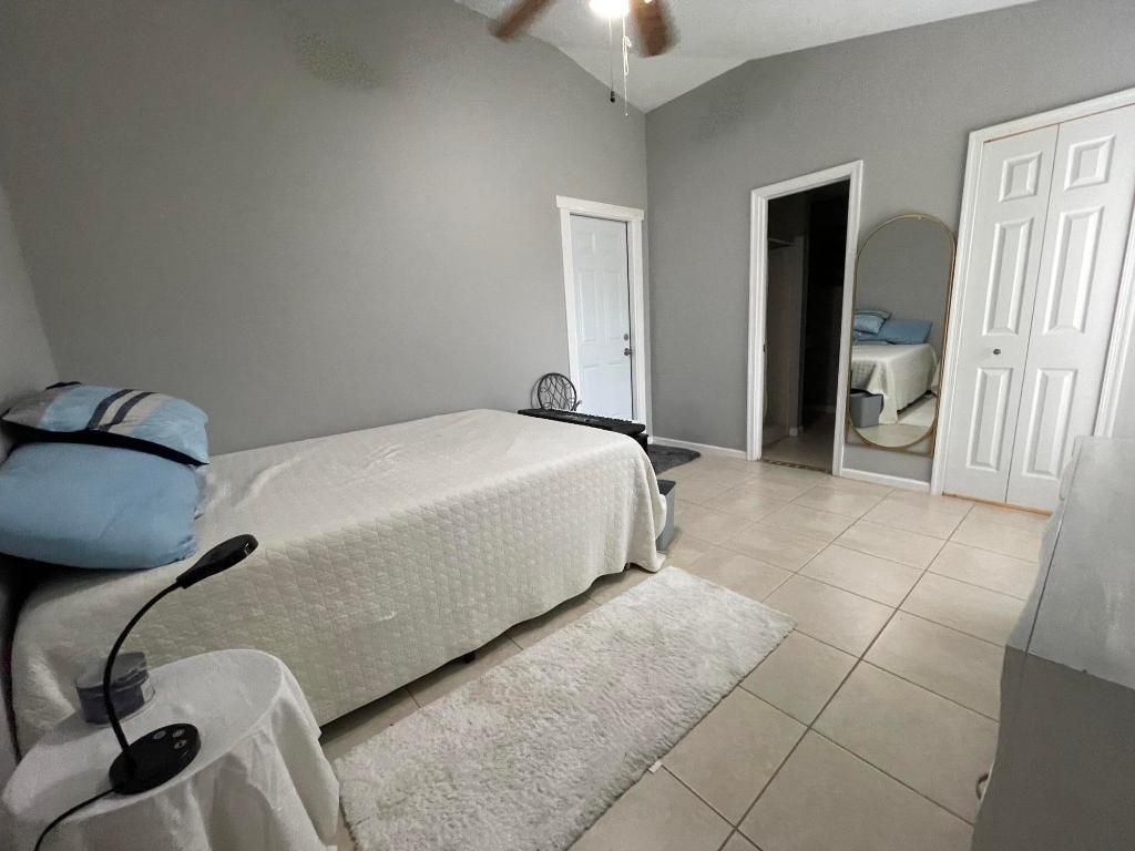 444 SW Exmore Avenue, Port Saint Lucie, FL 34983 Photo