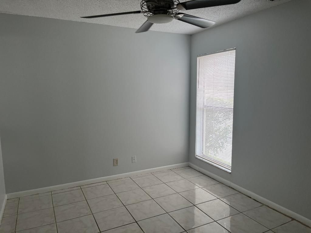 2103 Waterview Circle, Palm Springs, FL 33461 Photo