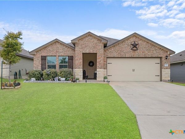 336 Jacquard Court , Troy, TX 76579