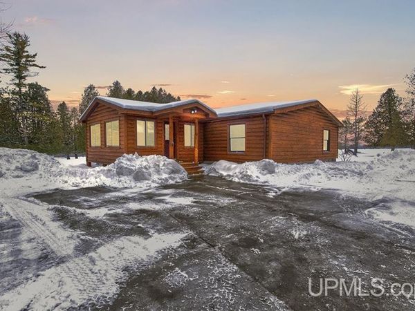 10291 22nd Road, Ensign Twp, MI 49878