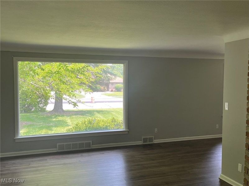 5284 Wilson Mills Road, Richmond Heights, OH 44143 Photo 5