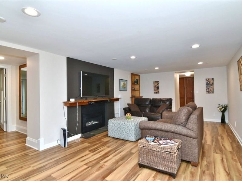 24181 Bryden Road, Beachwood, OH 44122 Photo 22