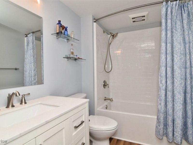 24181 Bryden Road, Beachwood, OH 44122 Photo 26