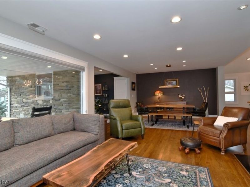 24181 Bryden Road, Beachwood, OH 44122 Photo 7