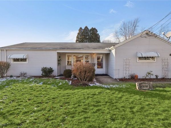 472 Stephens Road, Akron, OH 44312