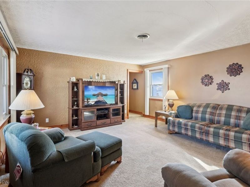 472 Stephens Road, Akron, OH 44312 Photo 10