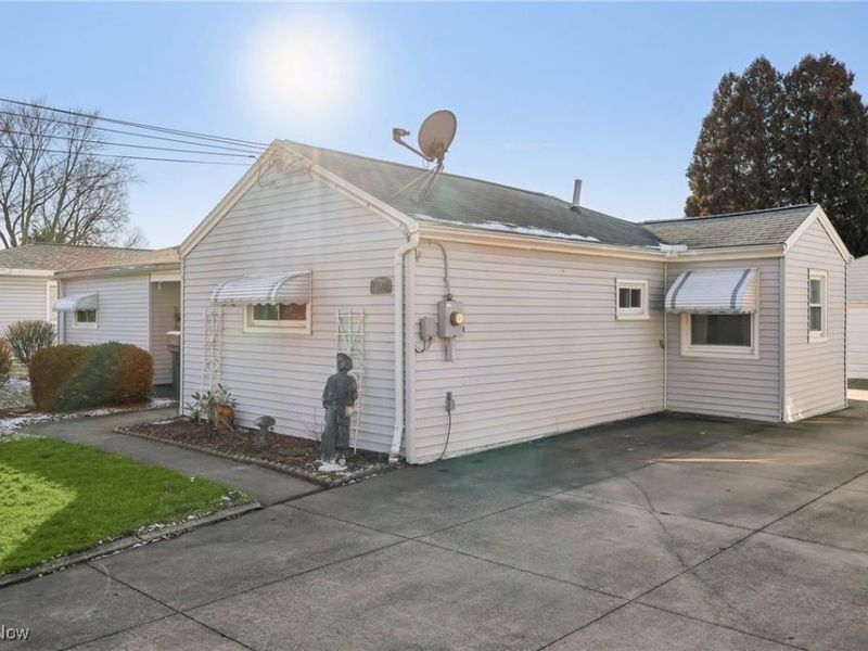 472 Stephens Road, Akron, OH 44312 Photo 6