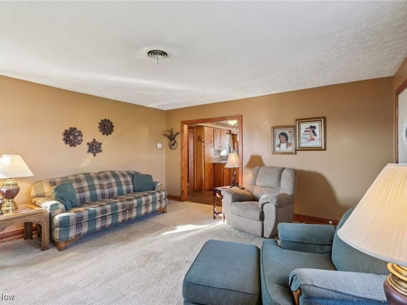 472 Stephens Road, Akron, OH 44312 Photo 9