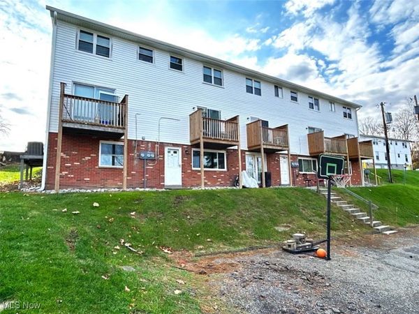 430 Canton Road, Unit 11, Wintersville, OH 43953