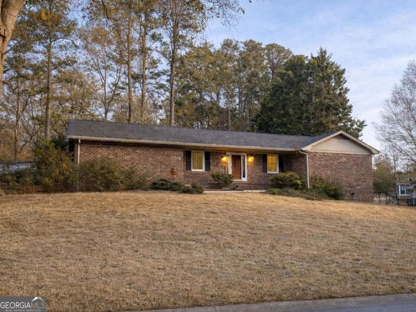 370 Merrydale Drive SW, Marietta, GA 30064