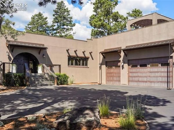 10 Chase Lane, Colorado Springs, CO 80906