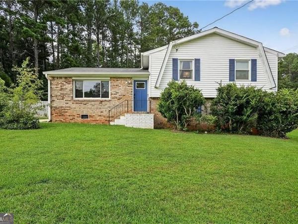 624 Village Lane Drive SW, Marietta, GA 30060