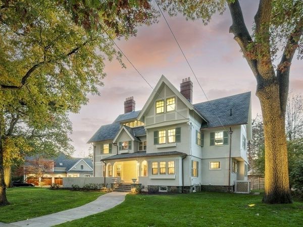 27 Everett Ave, Winchester, MA 01890