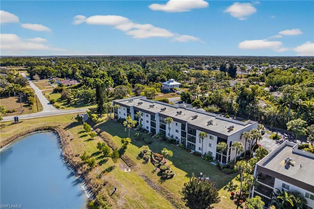 25810 Cockleshell Dr, Unit 315, Bonita Springs, FL 34135 Photo