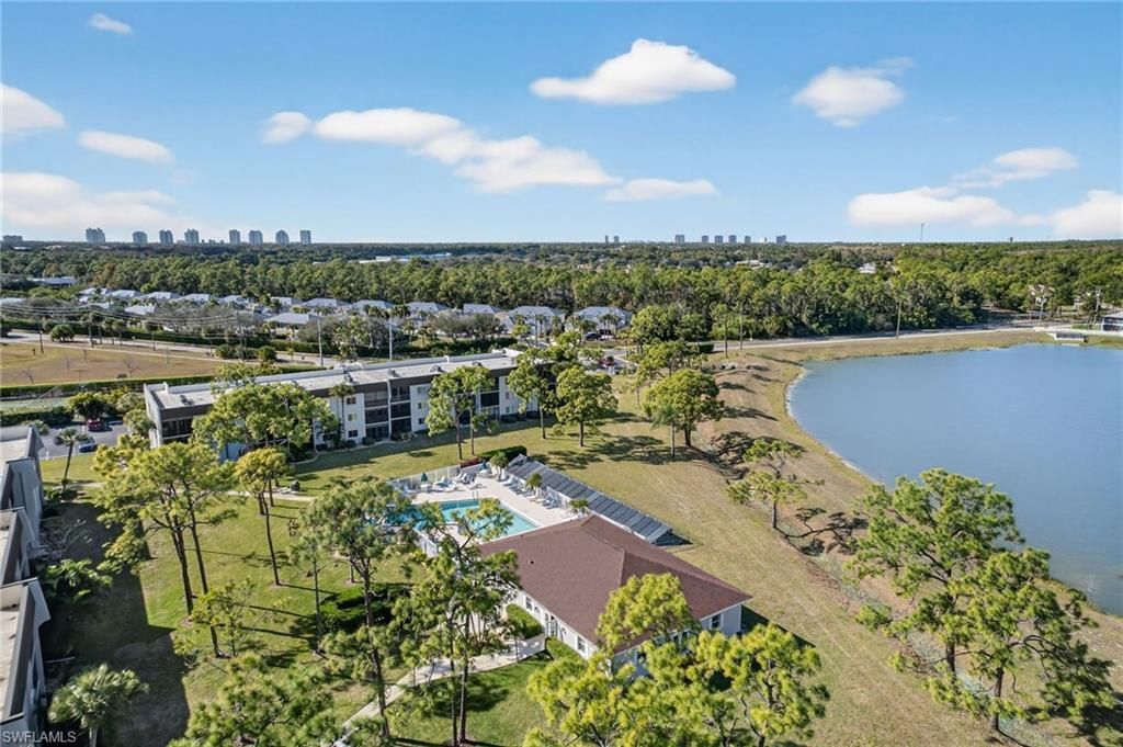 25810 Cockleshell Dr, Unit 315, Bonita Springs, FL 34135 Photo